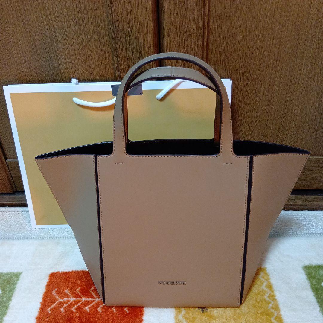 MICHAEL KORS JORDI レザー トート ミディアム