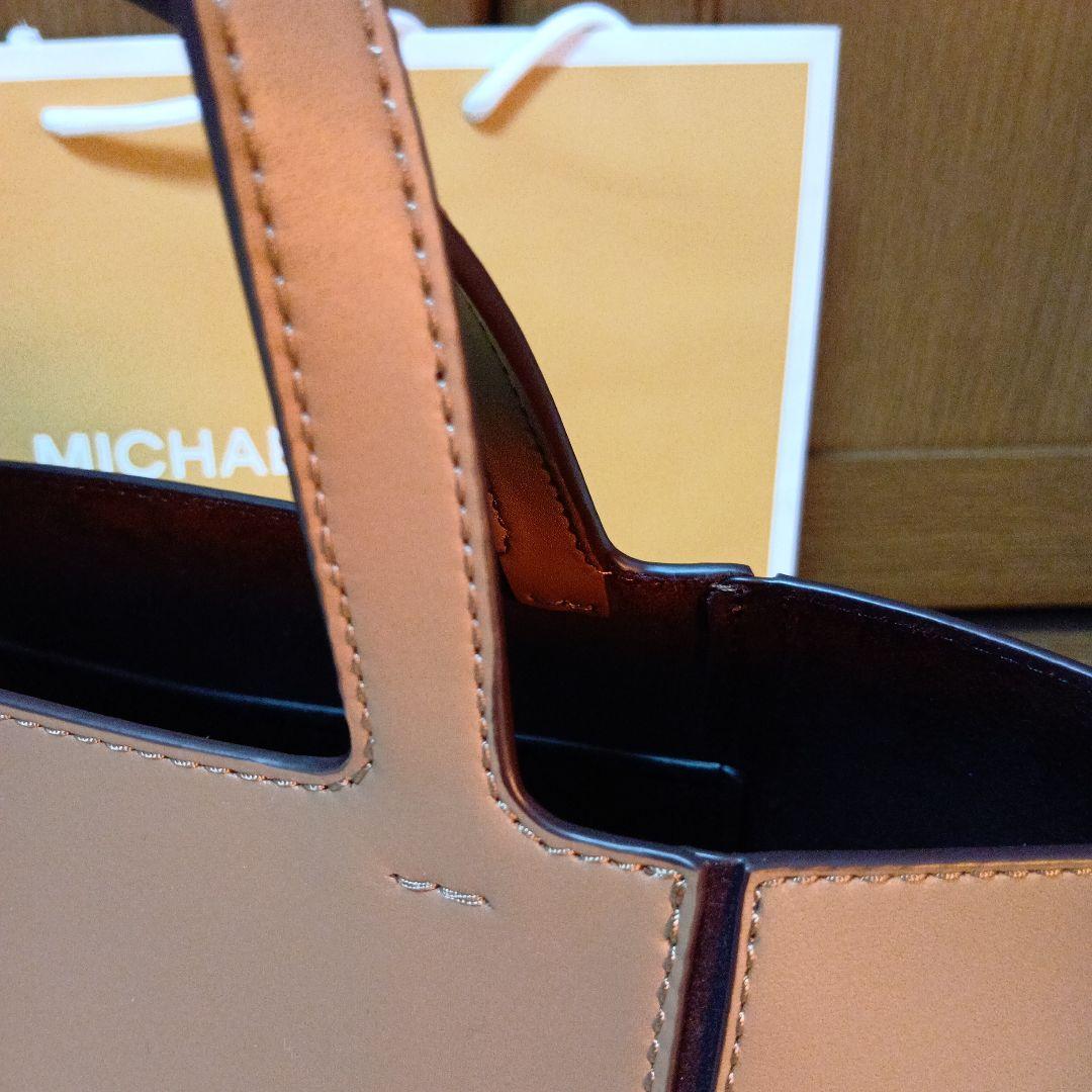 MICHAEL KORS JORDI レザー トート ミディアム