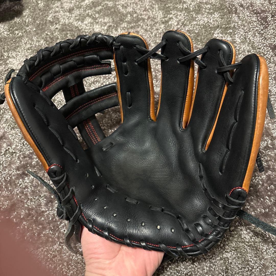スラッガー　内野手用オーダーグローブ