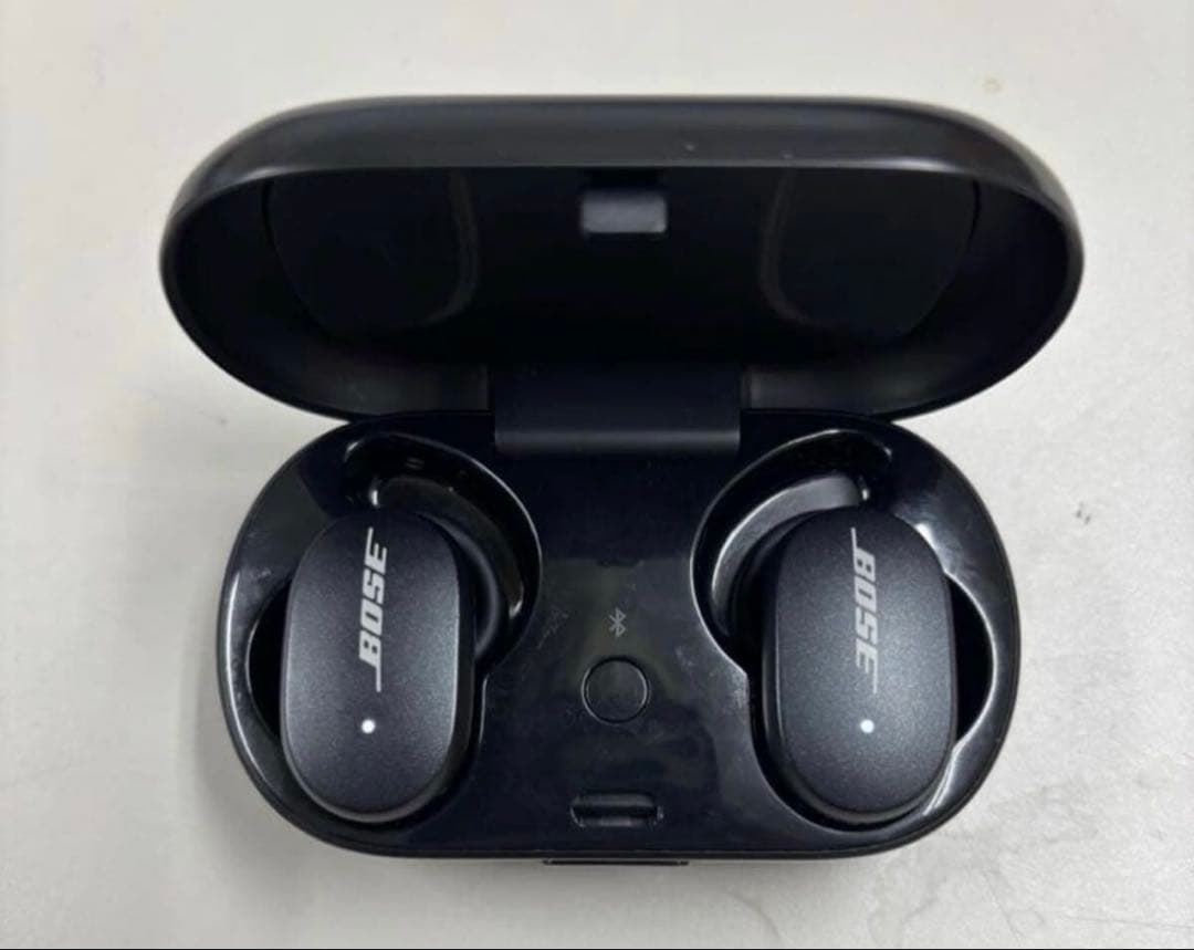イヤホン QuietComfort Earbuds QC
