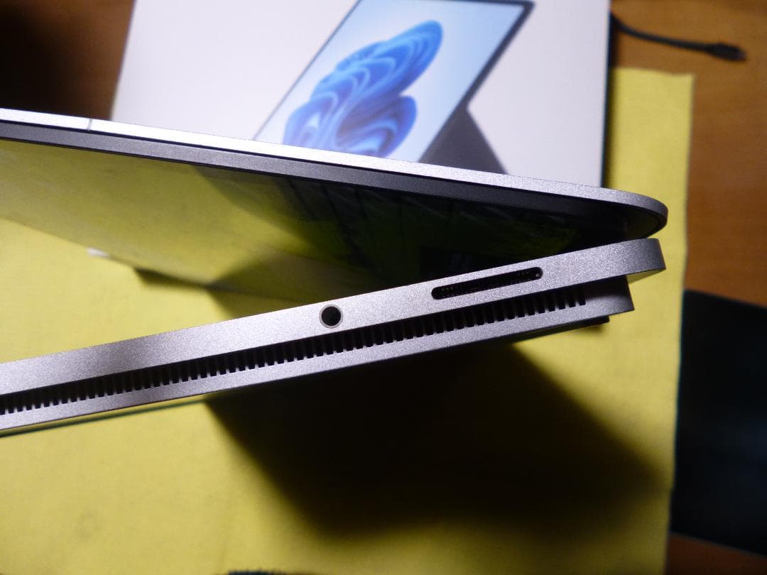T*A様 Microsoft Surface Laptop Studio