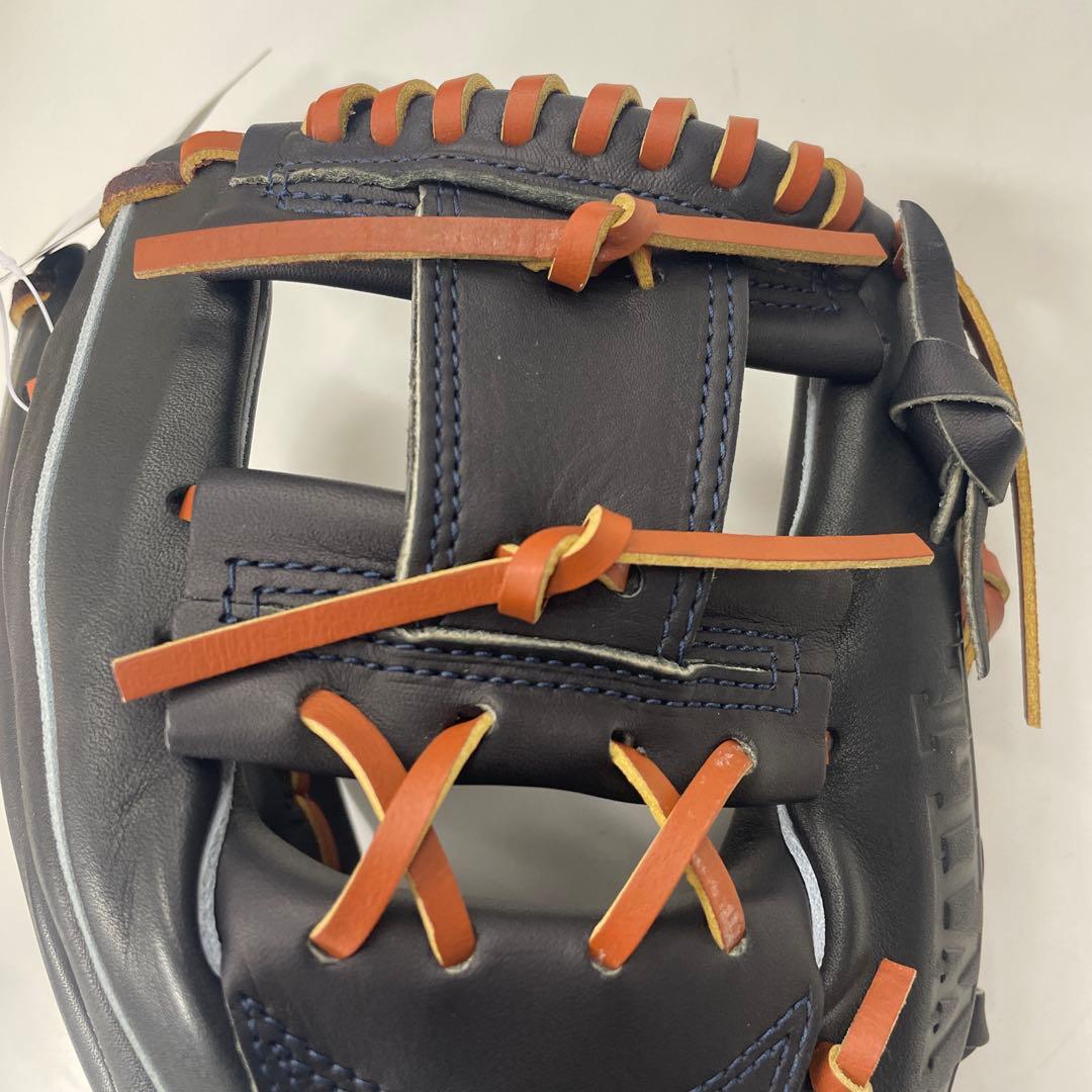 Under Armour 硬式グローブ 内野手用