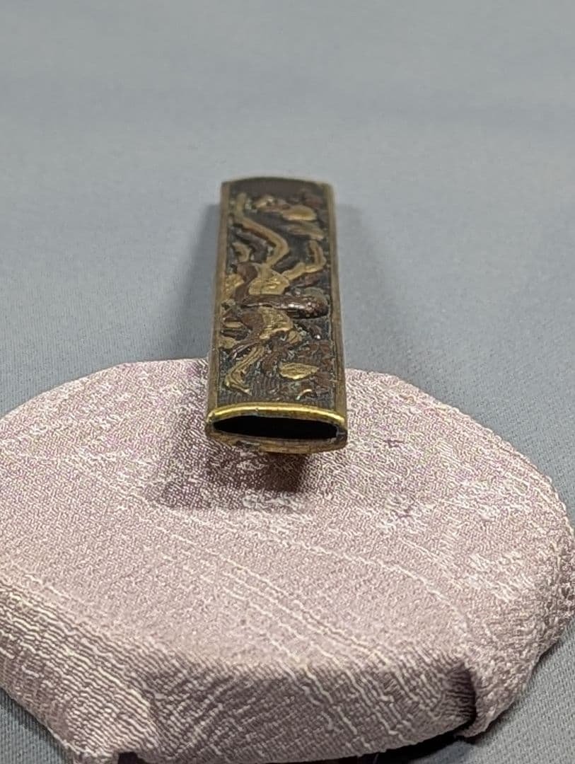 刀装具 小柄 柄袋 桐鳳凰図 象嵌 赤銅魚子地 骨董