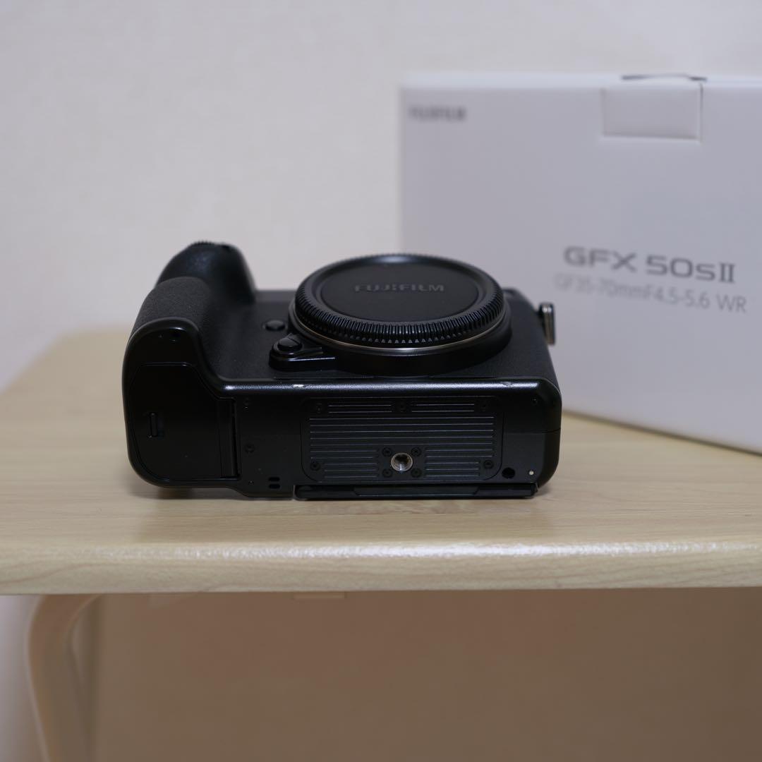 富士フイルムGFX 50S II 外箱付 付属品有