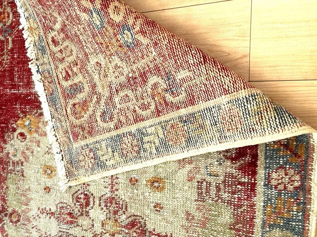 専用！ヴィンテージ　ラグ　トルコ　ギュネイ　絨毯