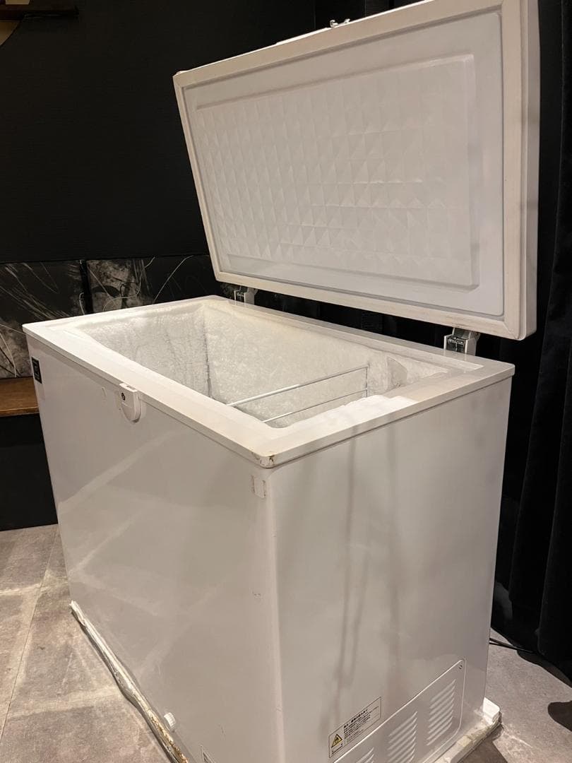 【ふわふわ】REMACOM 業務用 冷凍ストッカー 210L※東京引取