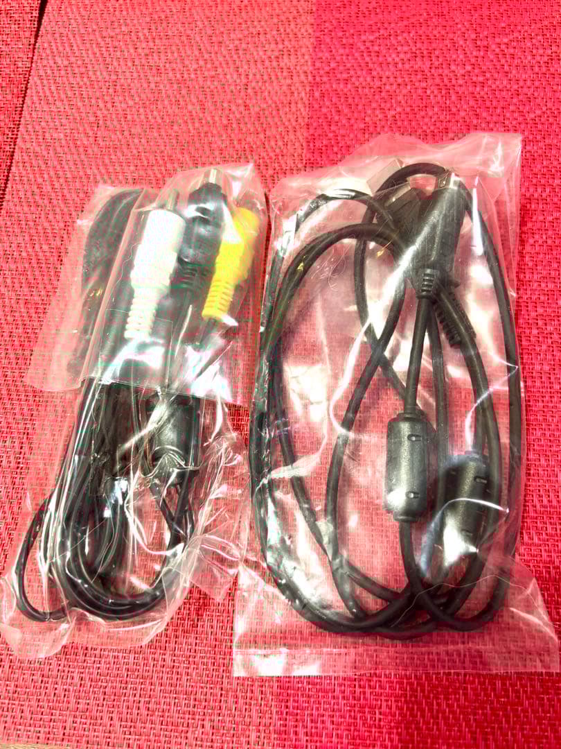 オリンパスPEN E-PL1 ダブルズームキット ホワイト&限定バッグ &3脚