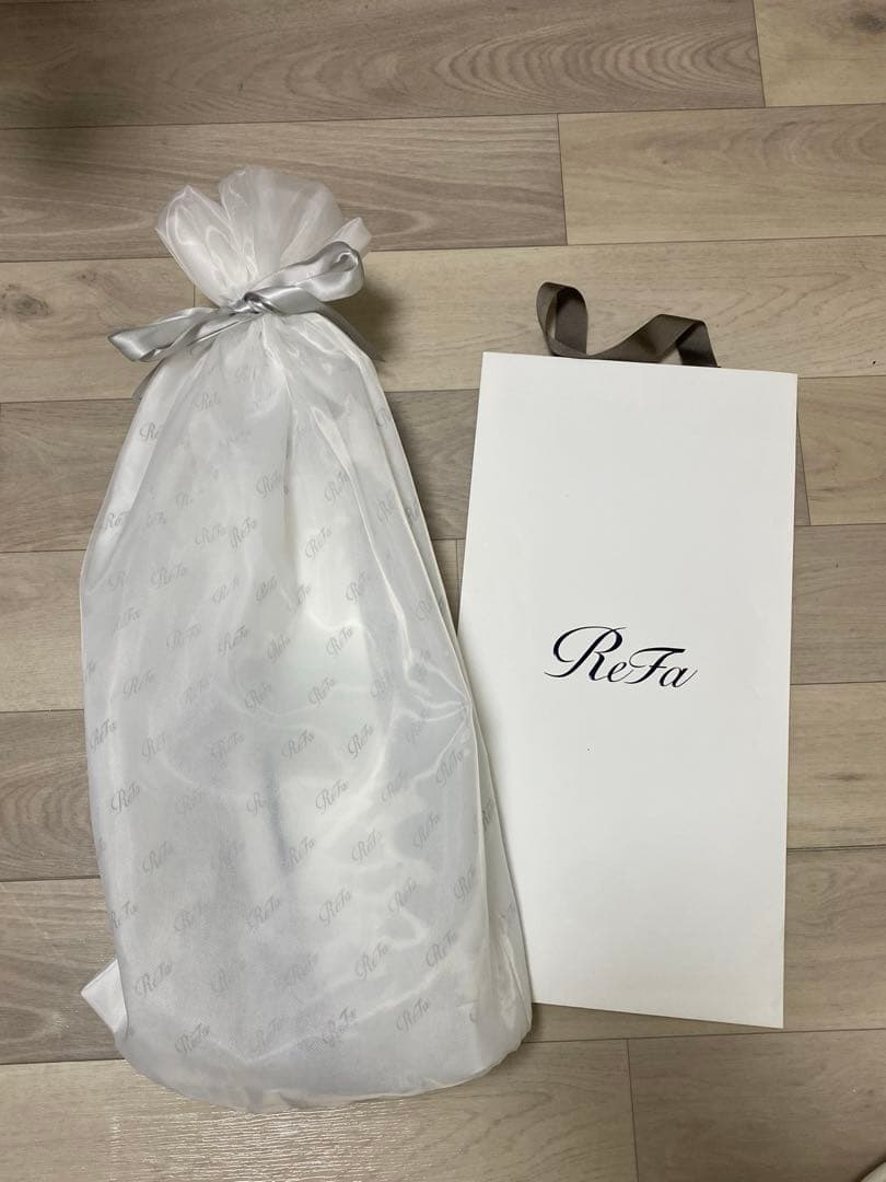 【新品同様　美品】ReFa リファストレートアイロン プロ　ブラック