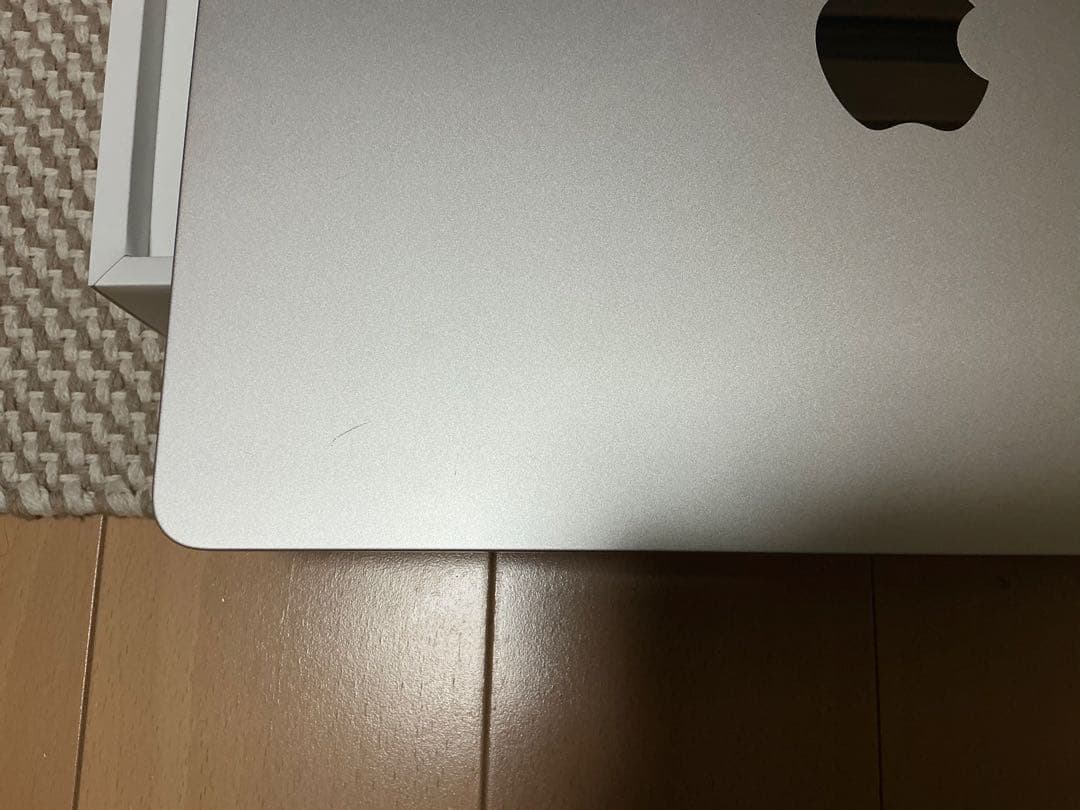 Apple MacBook Air M2 スターライト