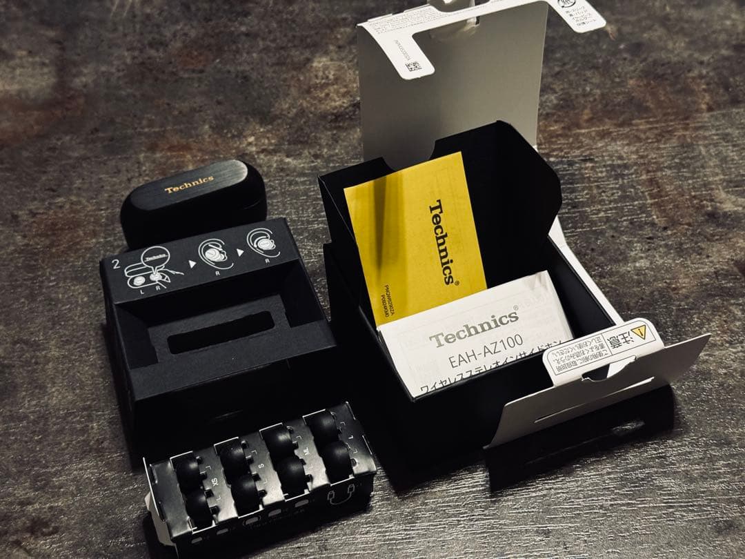 Technics EAH-AZ100 ワイヤレスイヤホン 左(L)+充電ケース