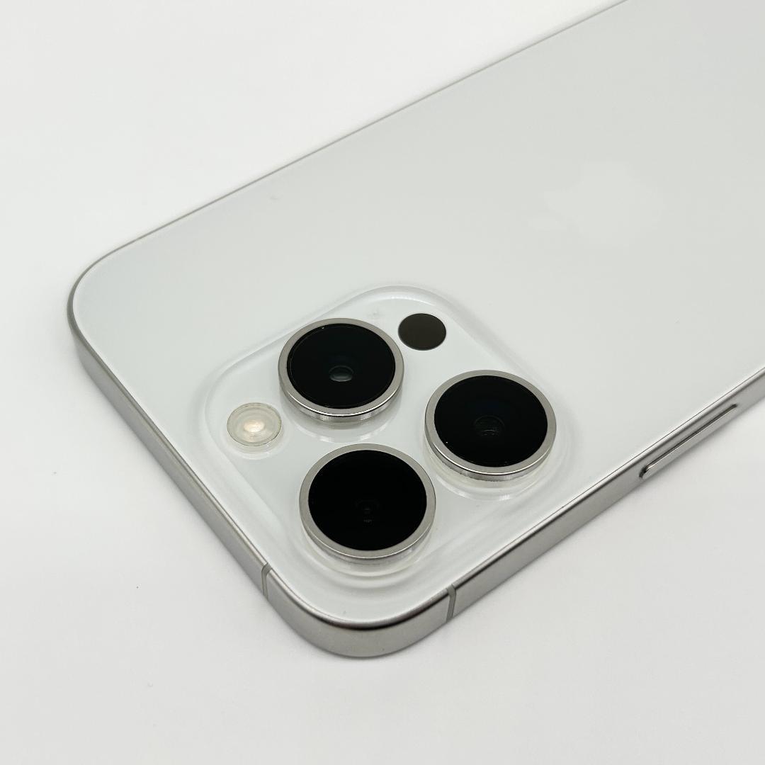 即配【良品】SIMフリー iPhone 15 Pro 1TB A3101