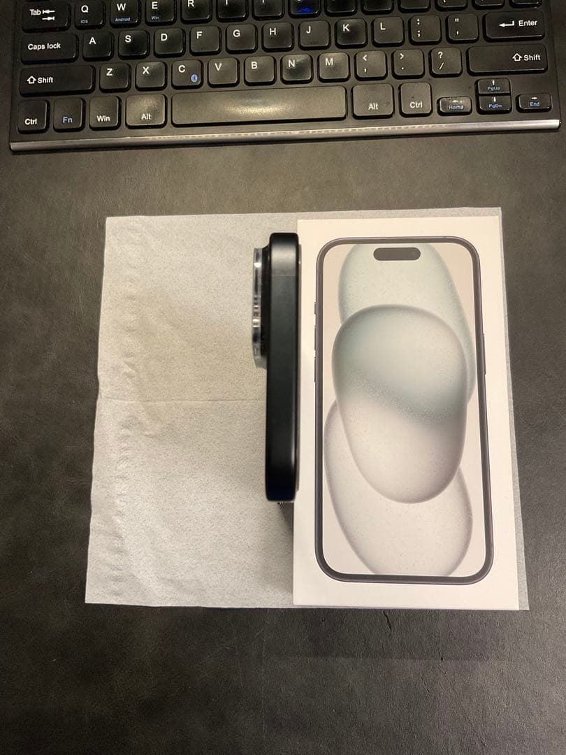 Apple iPhone 15 ブラック 128GB SIMフリー