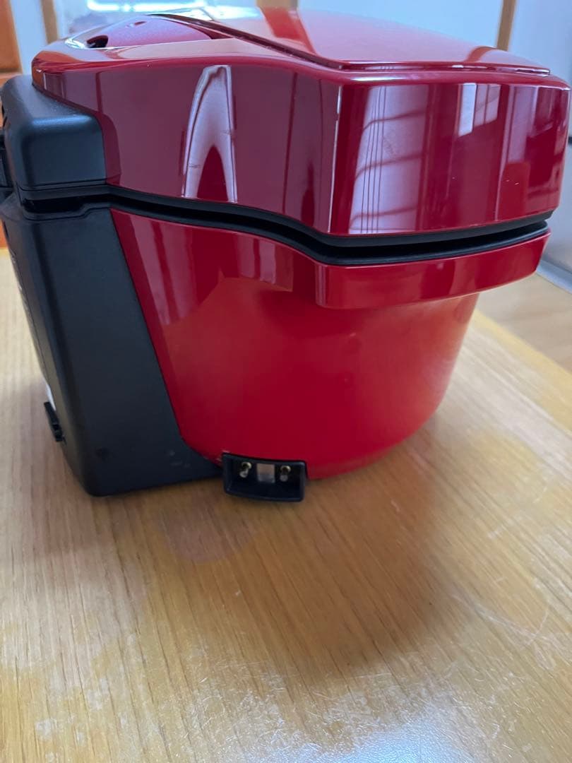 2021年製 水なし自動調理鍋 HEALSIO ヘルシオ KN-HW16F-R