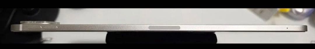 超美品M4iPadpro11インチ256gbシルバーWi-Fiモデル