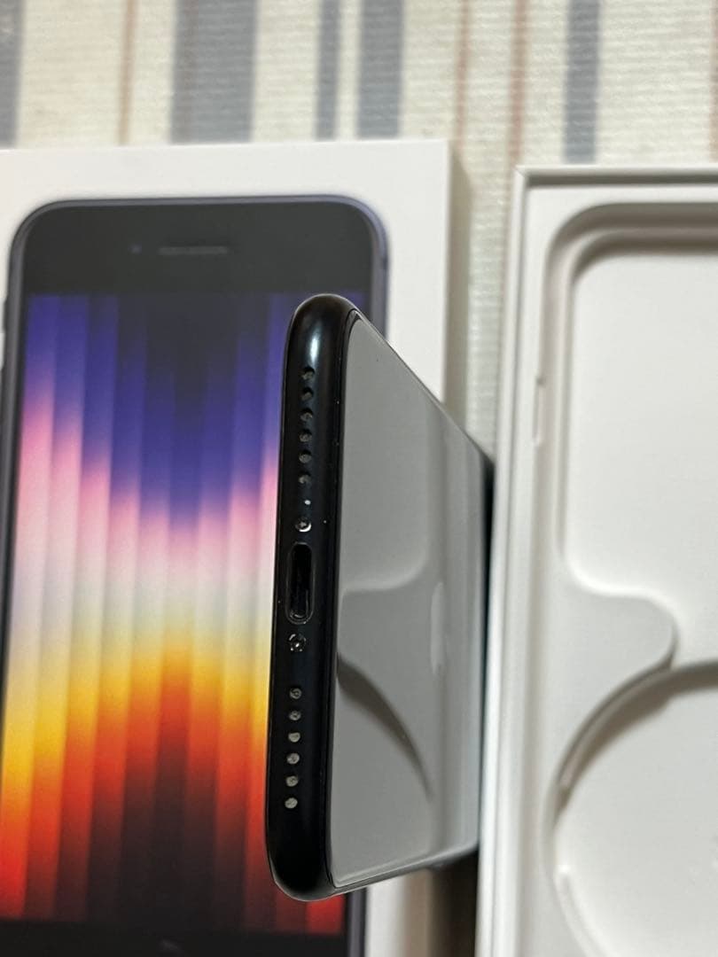 iPhone SE（第3世代） 128GB