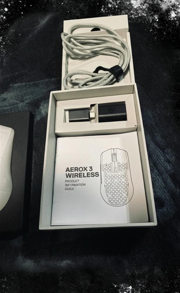 マウス・トラックボール SteelSeries AEROX 3 WIRELESS GHOST