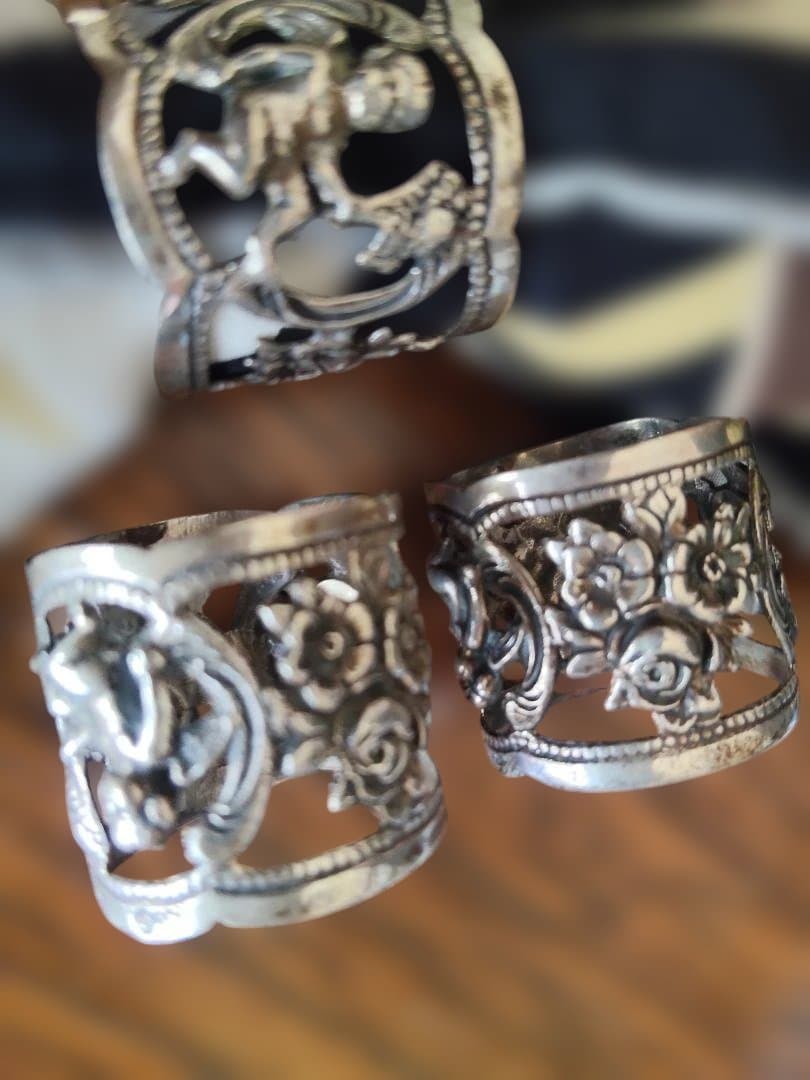 シルバー８３５.花と天使のナプキンリング 3個セット