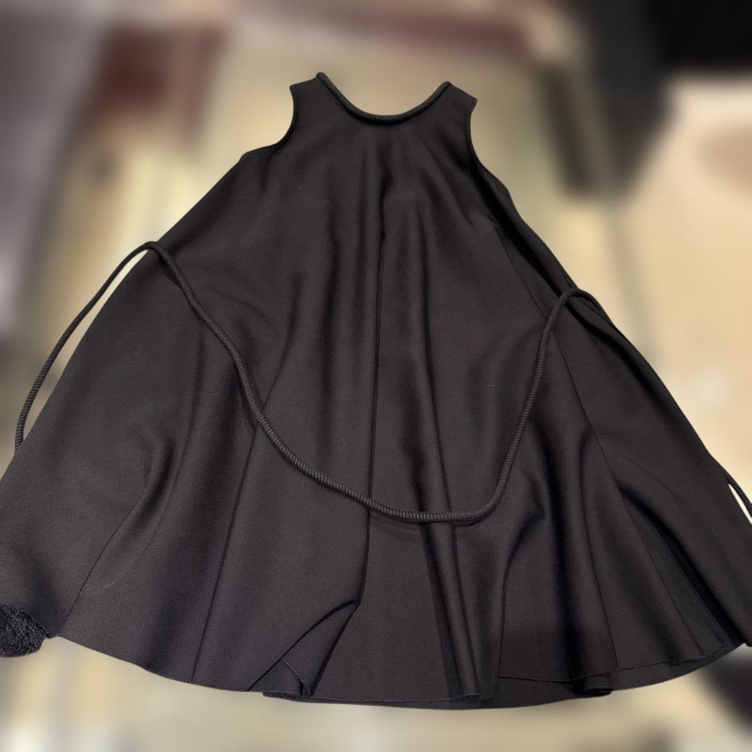 LANVINランバン フラワー刺繍 ビーズ ひざ丈ワンピース 個性的