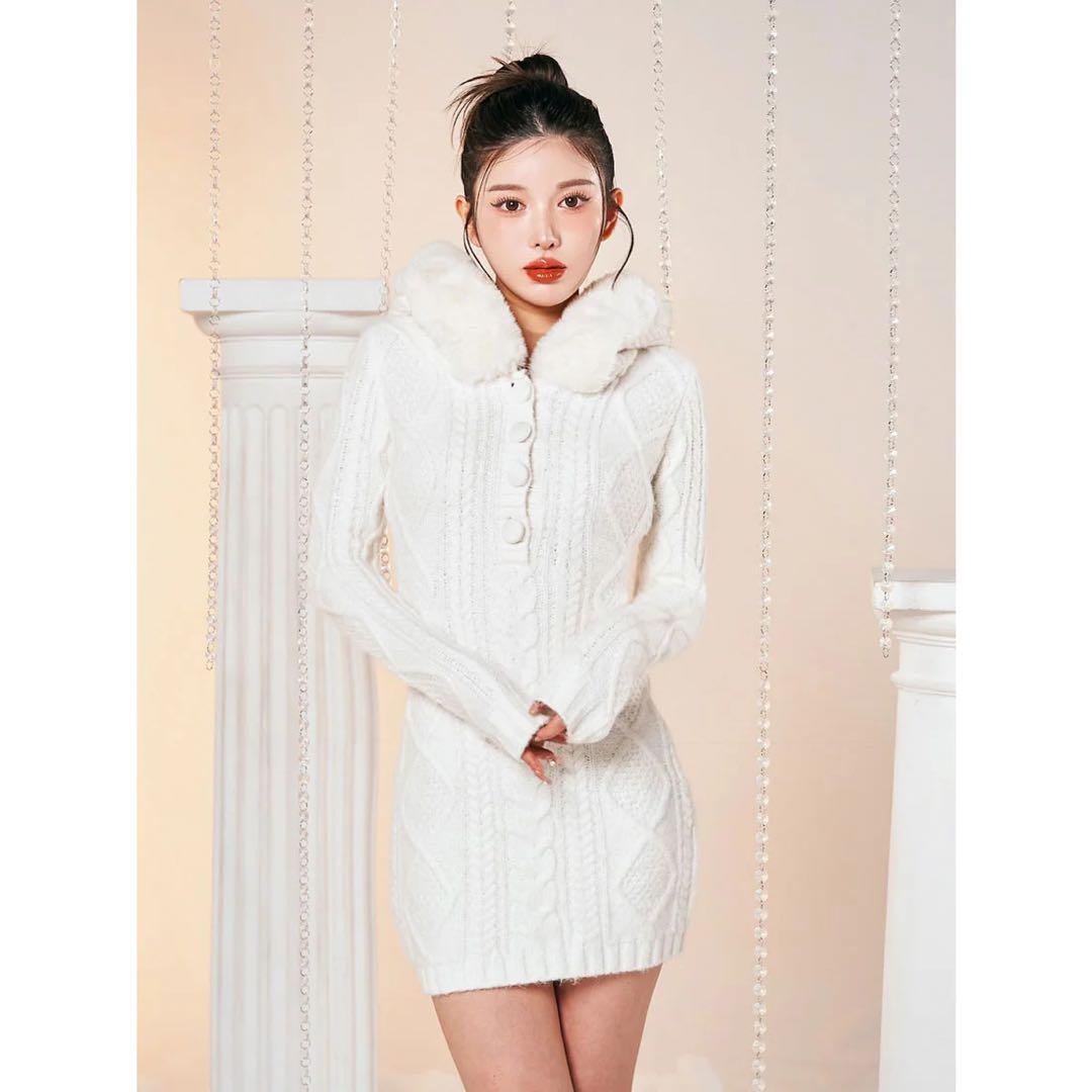 新品タグ付き ダーリッチ フードファーケーブルニットミニワンピース グレー FL