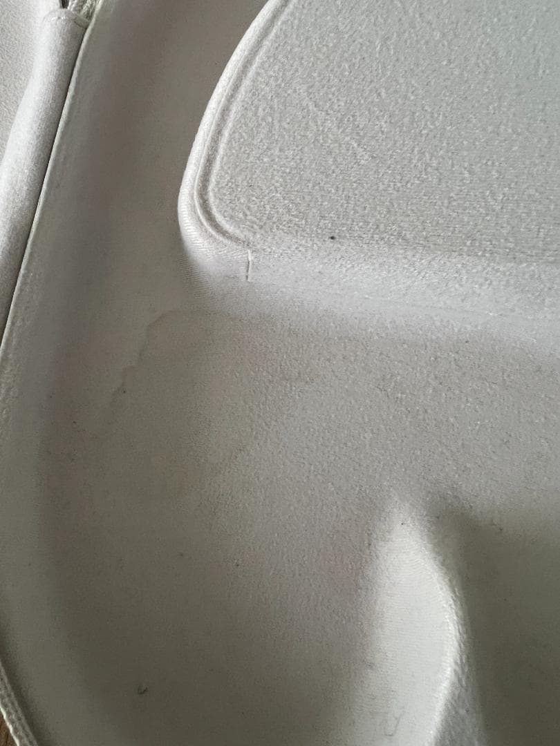 バウワースアンドウィルキンス　px8　タン