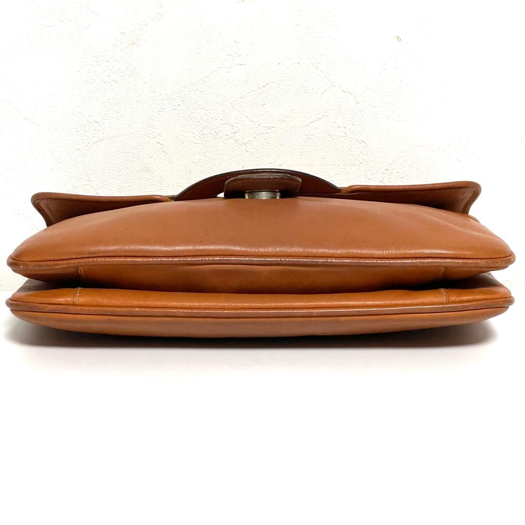 バッグ CELINE Vintage Chain Shoulder Bag Brown