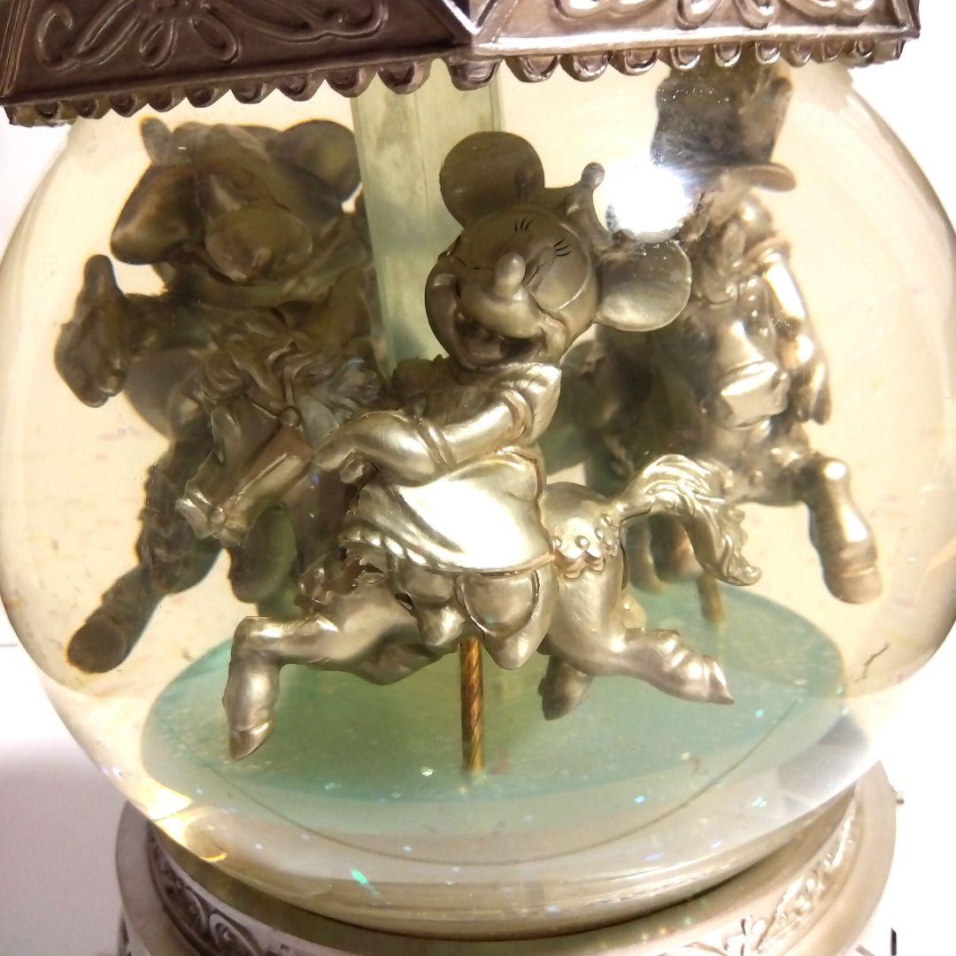 ディズニー　オルゴール　スノードーム　メリーゴーランド