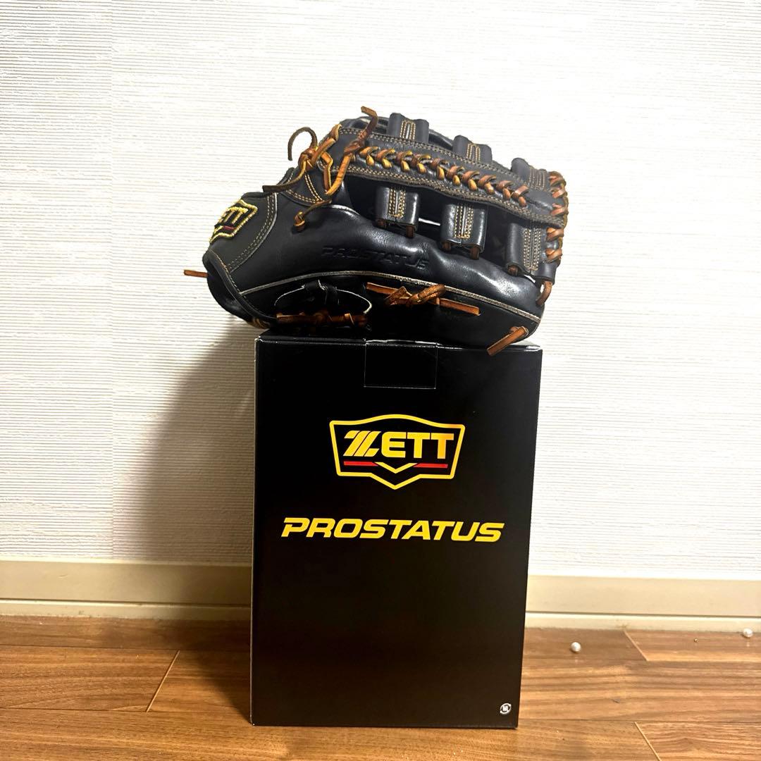 ZETTプロステータス硬式外野手用グラブ