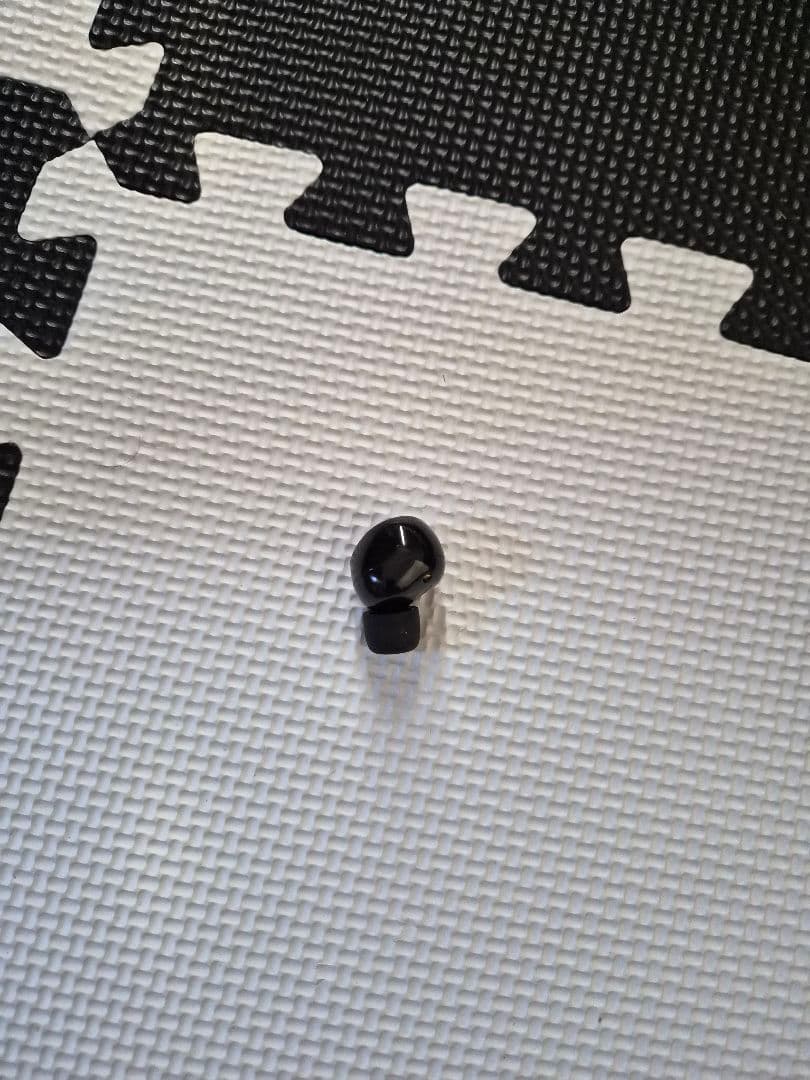 SONY WF-1000XM5ワイヤレスイヤホン ケース及び左のみ