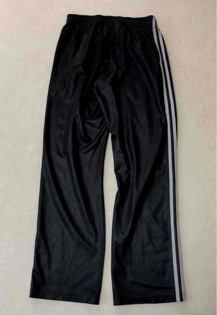 adidas　光沢デザイン　ジャージ上下　セットアップ　ブラック　y2k