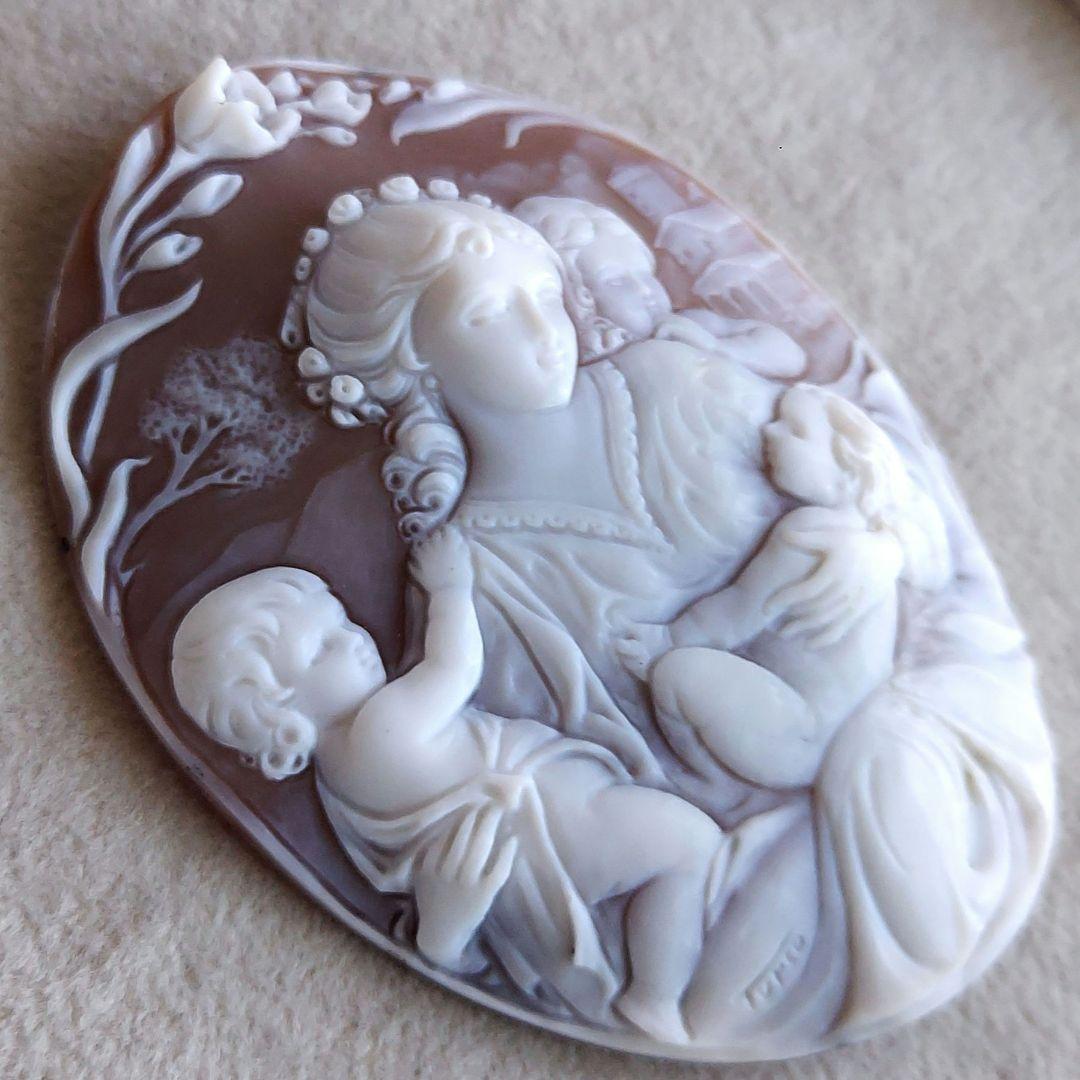 幸せの形　母の愛　シェル　カメオ　ルース