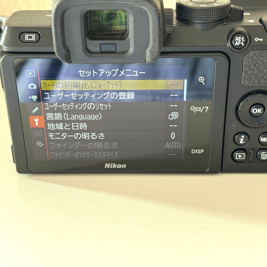 Nikon Z 50 ダブルズームレンズキット ミラーレス一眼カメラ