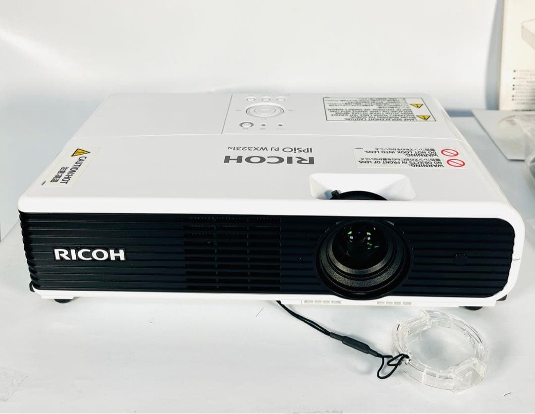 RICOH リコープロジェクター　IPSiO PJ WX3231N