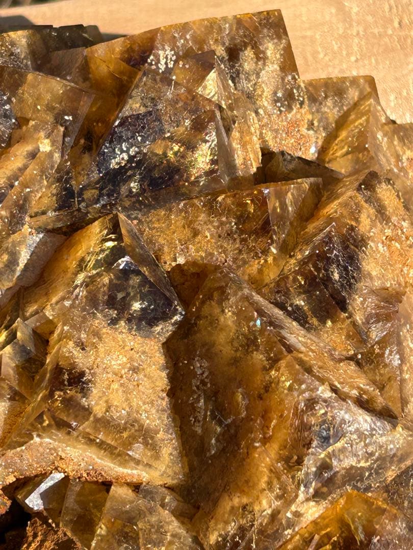 最高品質のフローライトゴールドの輝きがとてもゴージャスです‼️大特価SALE