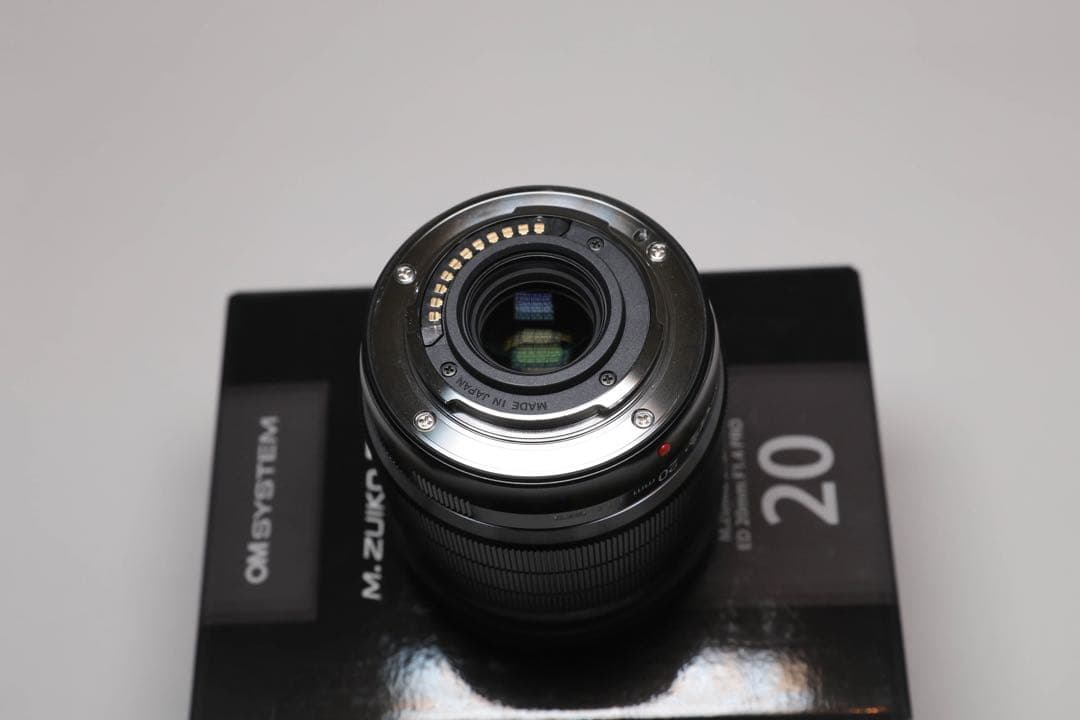 【美品・箱付き】OM SYSTEM M.ZUIKO 20mm F1.4 PRO