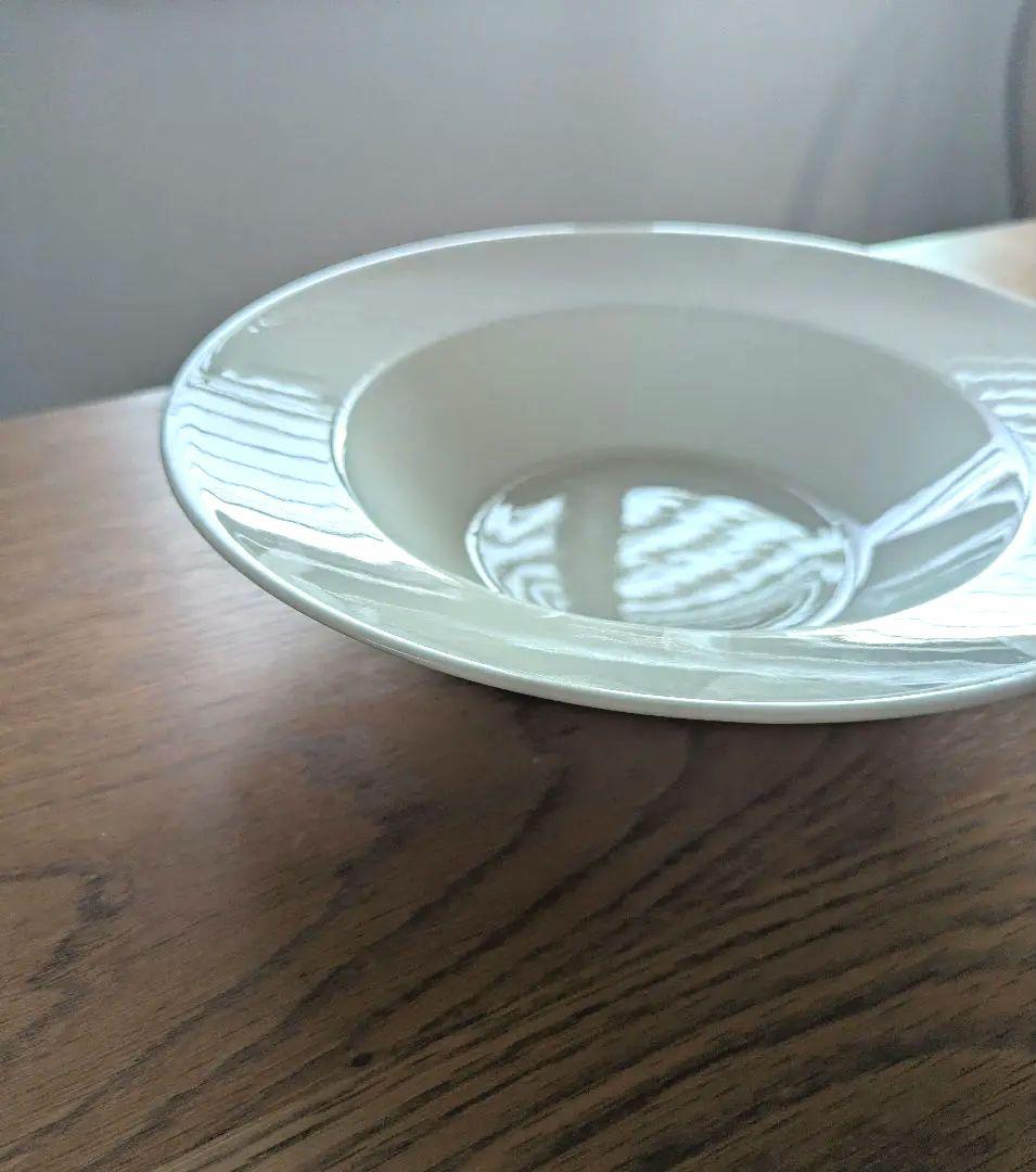 美品　ARABIAアラビア　koko ディーププレート　24センチ　4枚 リム皿