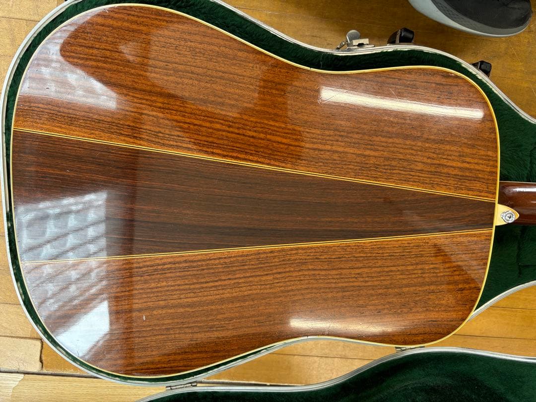 Martin D-35アコースティックギター ハードケース付き