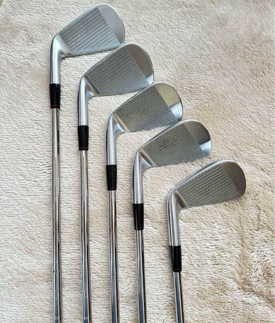 オノフ　アイアン　クロ　2021 6〜P 5本