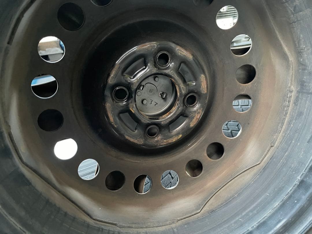 日産純正　185/65R15 ホイール4本セット ダンロップスタッドレスタイヤ