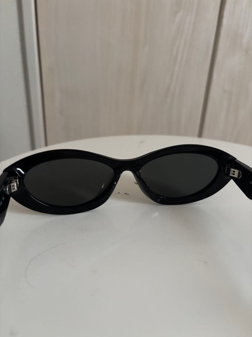 PRADA サングラスSPR 26Zトライアングルロゴ BLACK