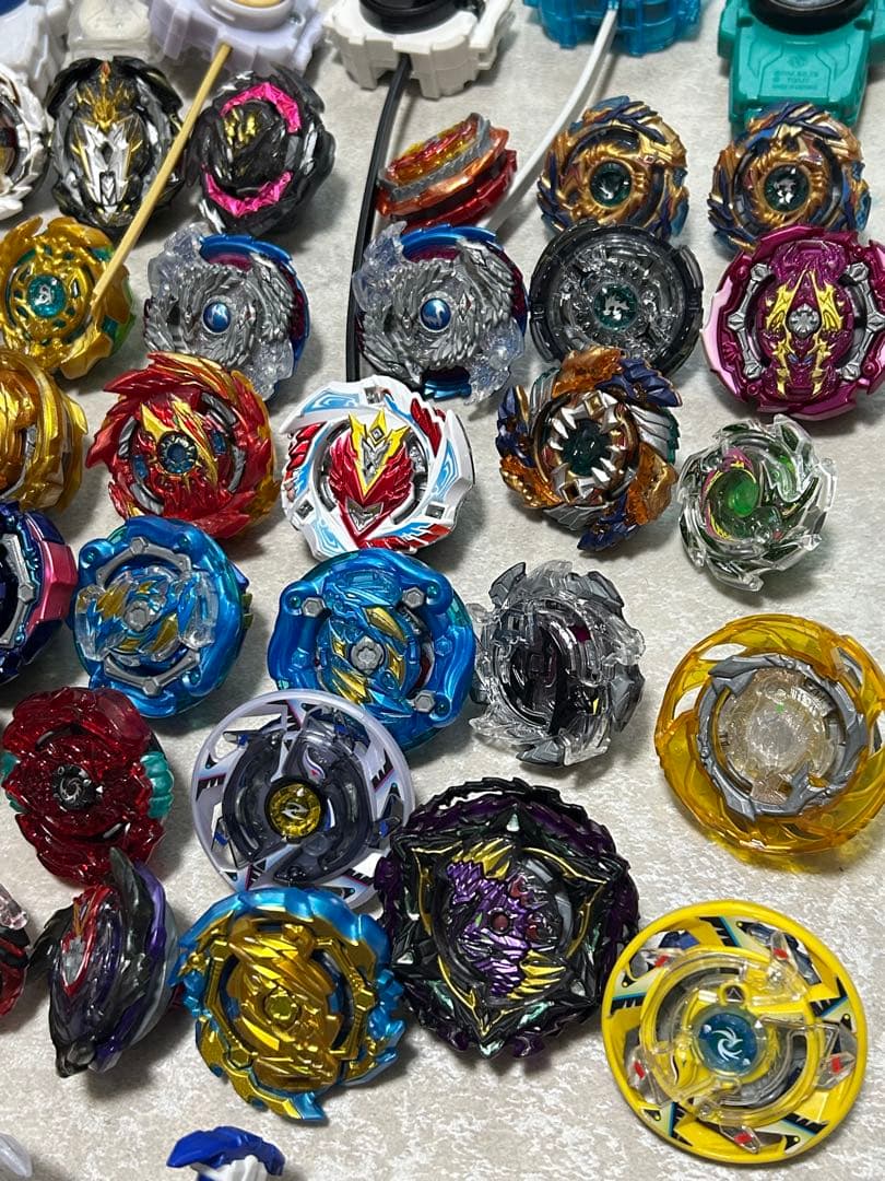 ベイブレードバースト まとめ売り レイヤー ディスク ドライバー ランチャ