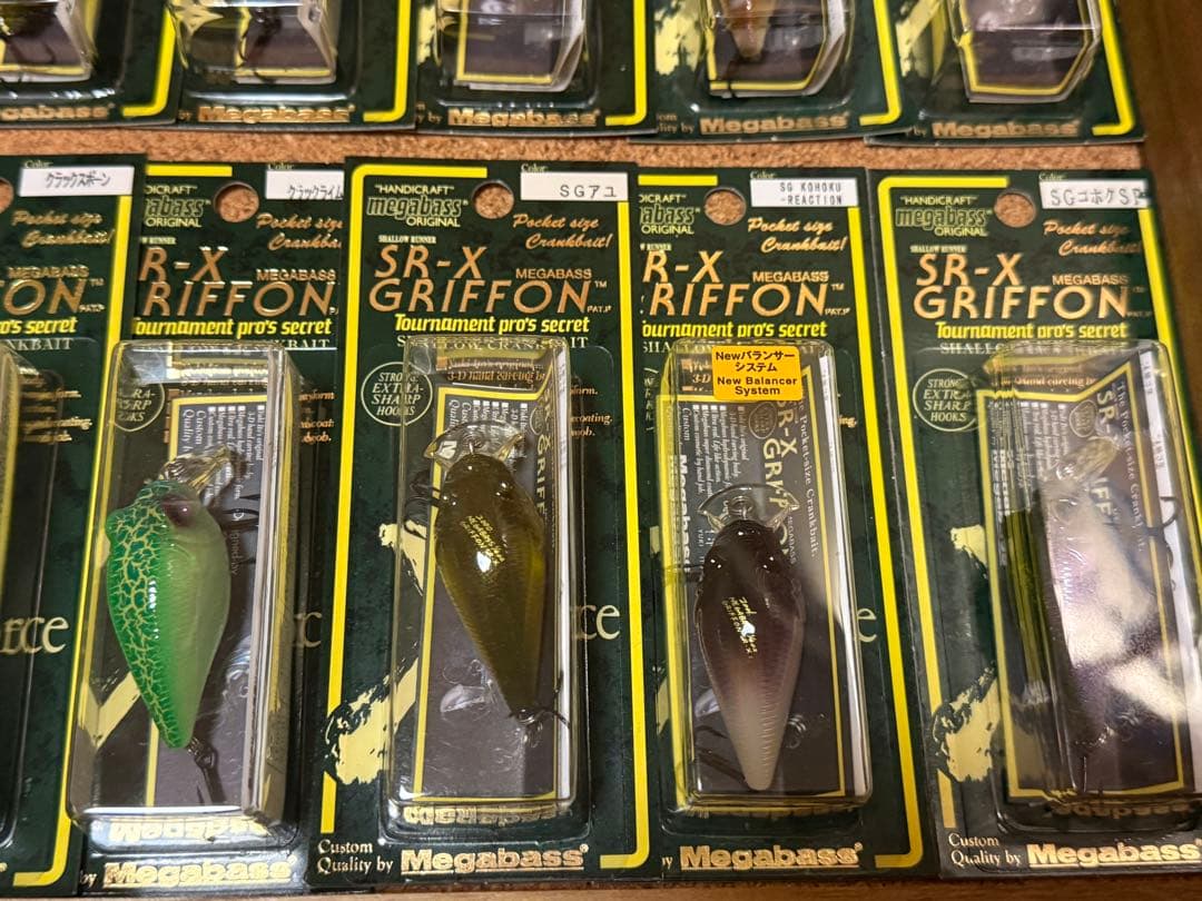 メガバス　SR-Xグリフォン　新品33個　2002年頃のカタログ全カラー