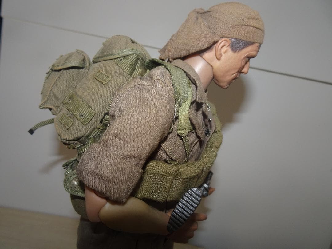 ホットトイズ ボブ・バーンズ軍曹 1/6スケール ルーズ