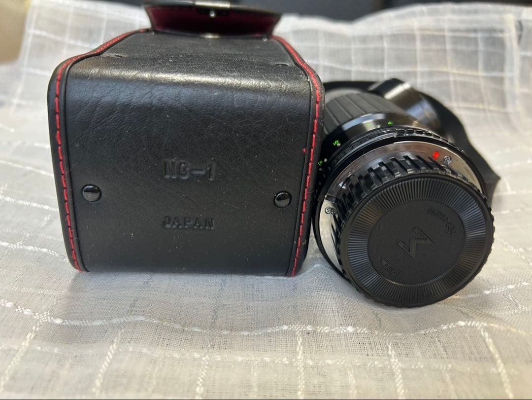 超遠望レンズ‼️ Nikonの一眼レフカメラ　Sigmaレンズフラッシュバッテリー