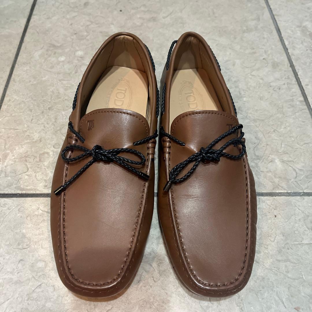 TOD'S ブラウン モカシンメンズ