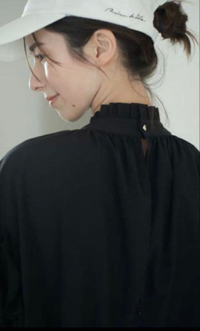 新品　未使用　メゾンドドルチェ　ラッシュガード　オールインワン