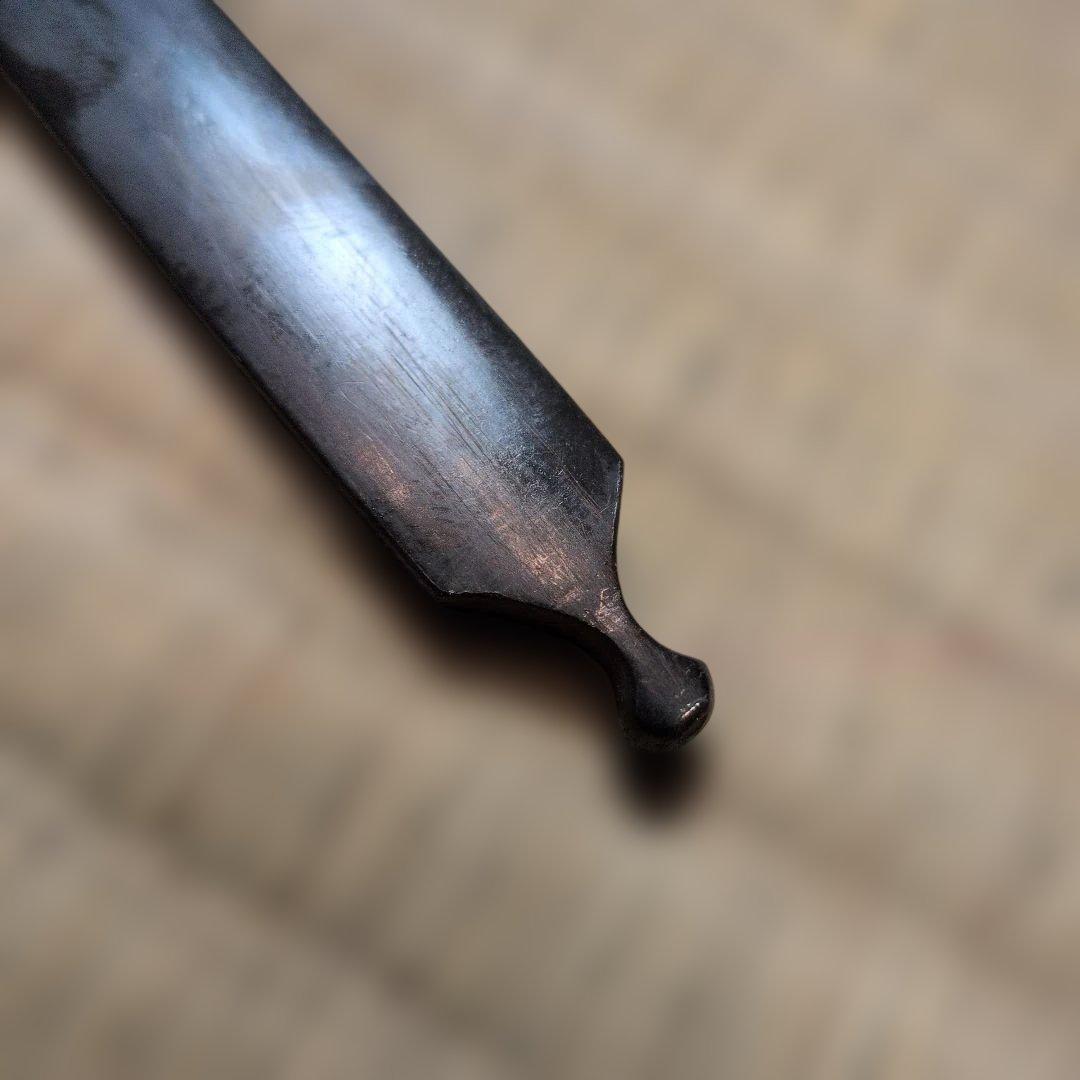 笄(こうがい)　猪に花の図