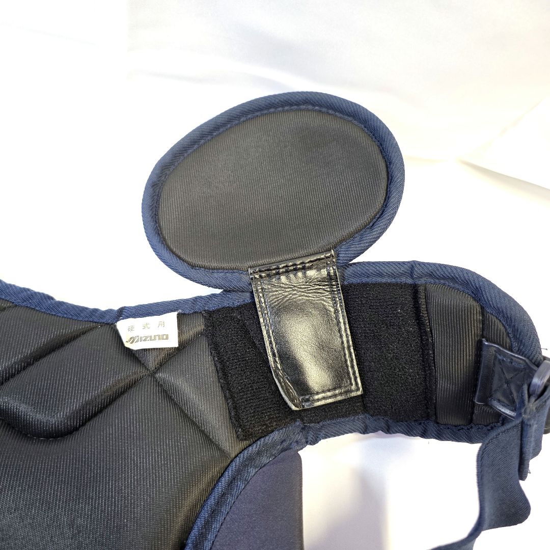 Mizuno Pro 硬式キャッチャープロテクター ネイビー