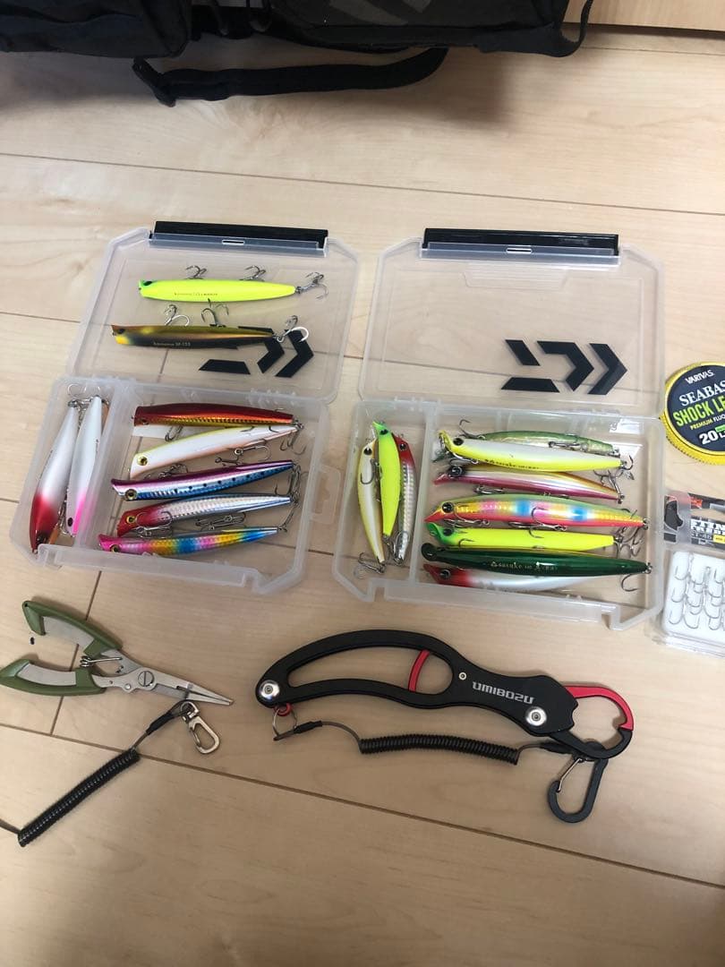 ダイワ　ベンチクールゲームベストⅤ&ルアーセット！美品です