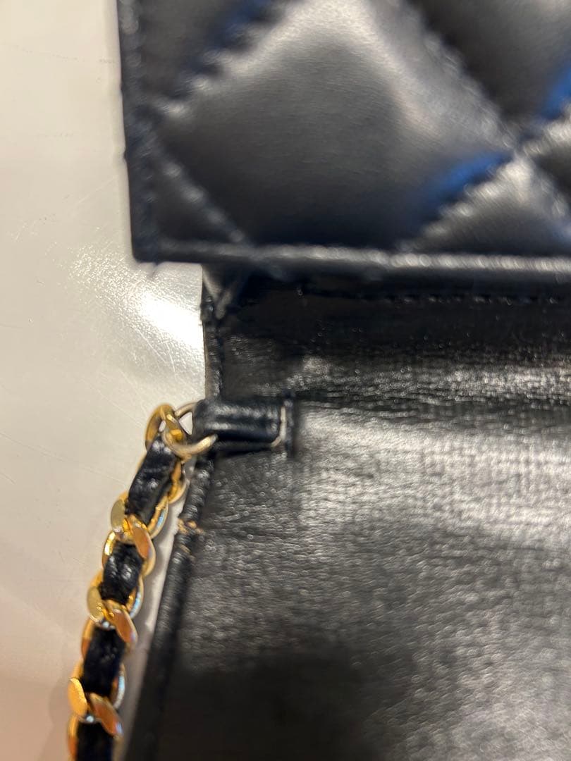 ベ*ラ様 GIVENCHY キルティングレザーチェーンショルダーバッグ ヴィンテ