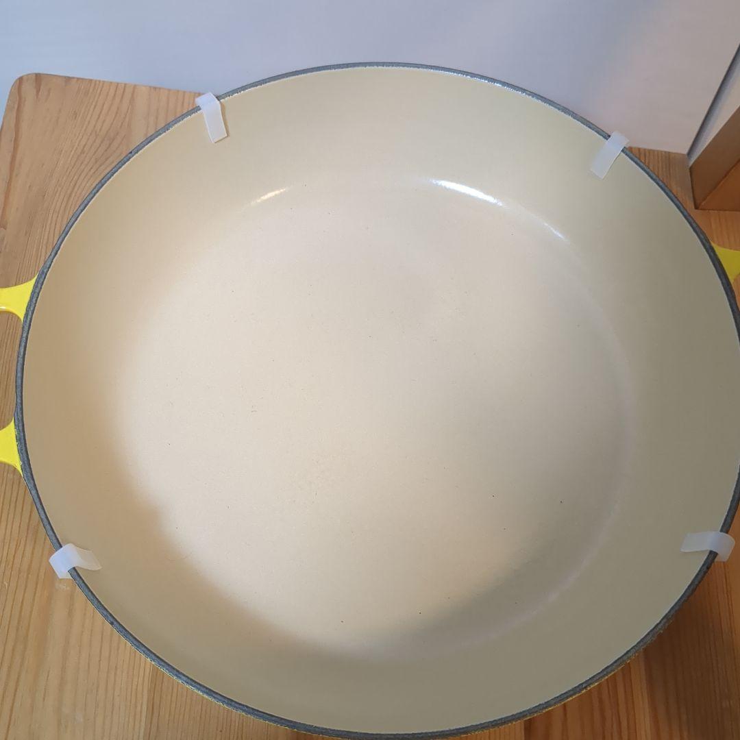 【新品未使用】LE CREUSET 30 イエロー ビュッフェキャセロール